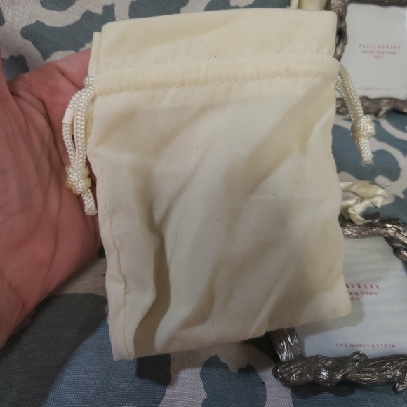 Set of 2 Pottery Barn Natural Twig Wreath Frame Ornament Square 3x3 Inch W/ Clot - Picture 5 of 5